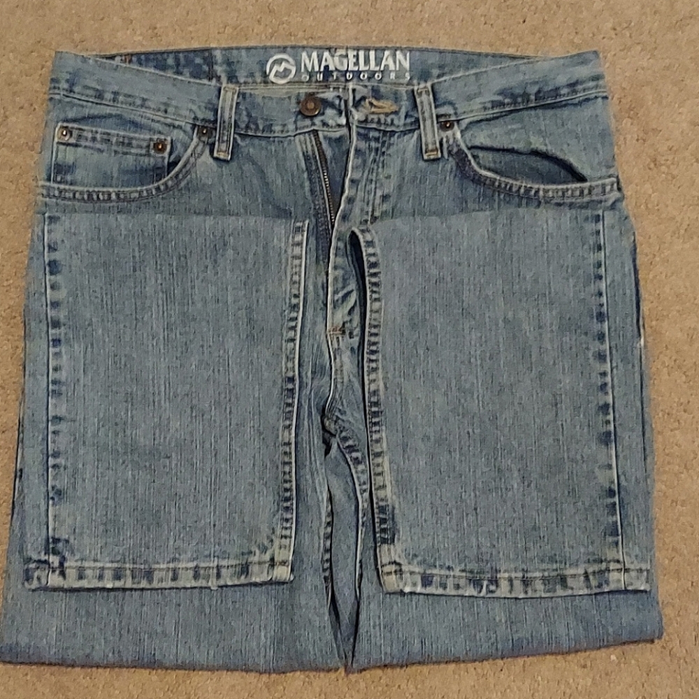 Magellan Outdoors Jeans- Mens 32/34